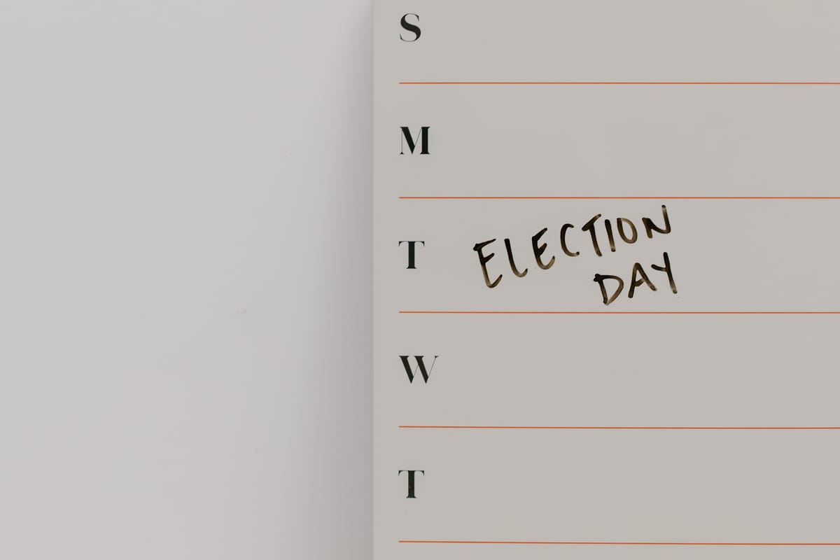 A simple calendar with each day of the week marked.